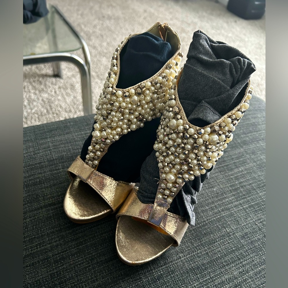 Tao’Girl Sandal Heel gold and pearls
